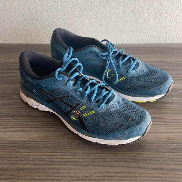 ASICS Kayano 24 - Picture 1 of 8